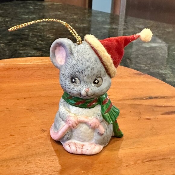 J.S.N.Y. Taiwan Christmas Mouse Ornament Vintage Holiday Figurine Collectible - Picture 1 of 6